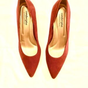 Comfort Plus by Predictions Burgundy Heels